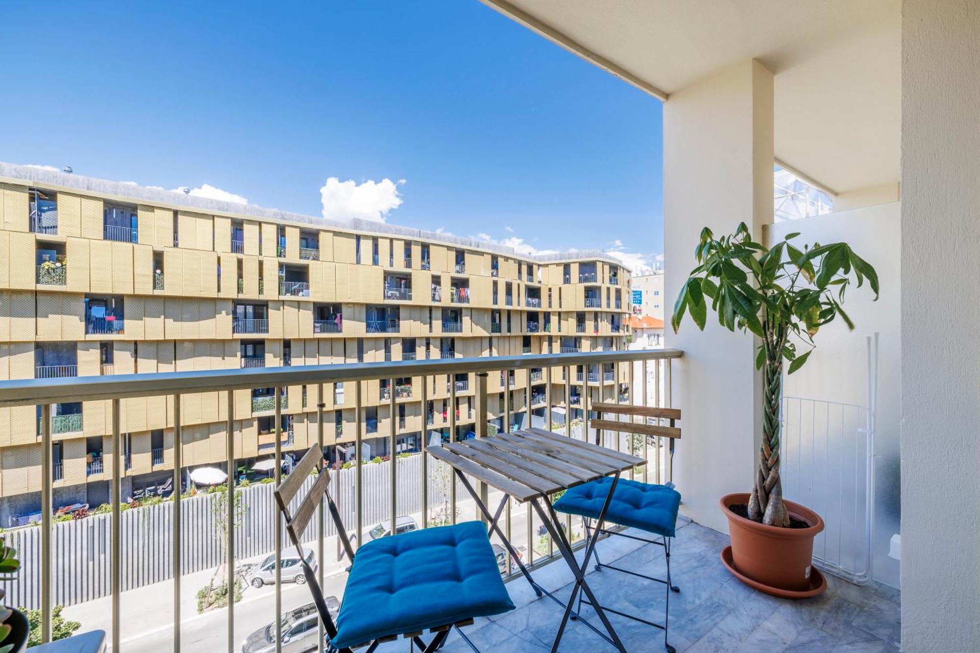 Elegant Studio Avec Terrasse Proche Mer Tramway Ница Екстериор снимка